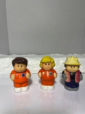 Vintage 1998 shelcore little people